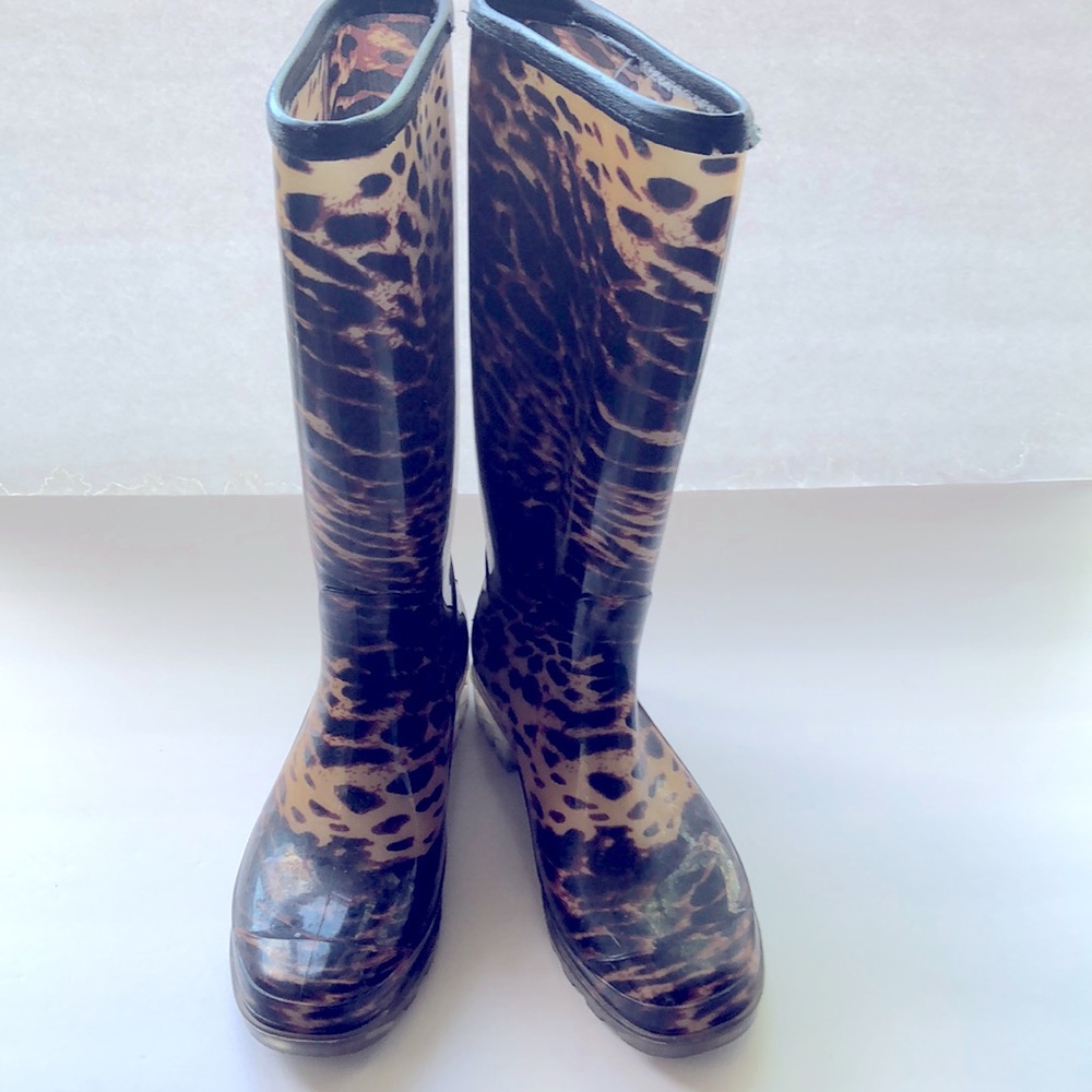 Bootsi Tootsi Animal Print Rain Boots